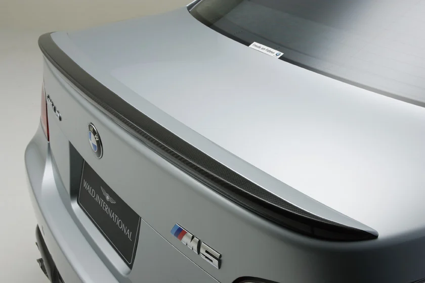 ชุดแต่ง BMW M5 WALD Japan สปอร์ตไลน์ ภาพ 9