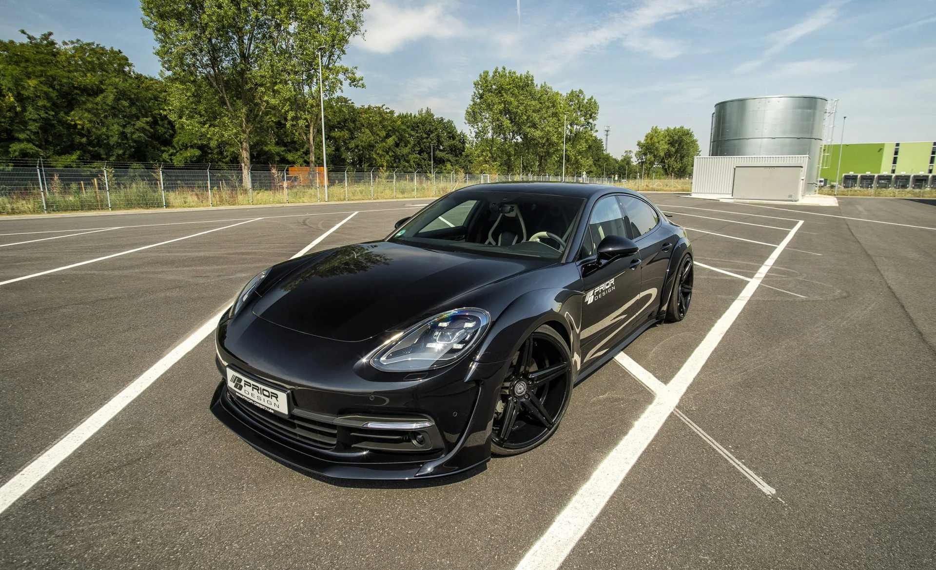ชุดโป่งซุ้มล้อหน้าและหลัง Prior Design PD971 Widebody Front and Rear Widenings for Porsche Panamera 971 ภาพสินค้าที่เลือก