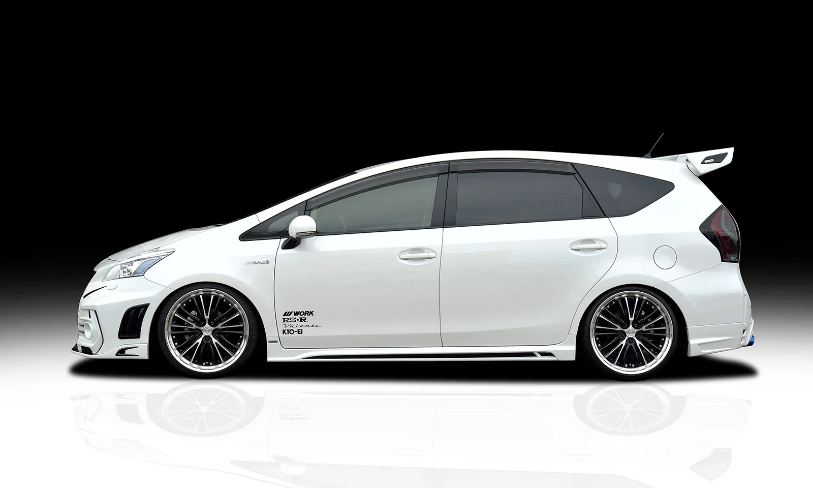 ชุดแต่ง TOYOTA 40 PRIUS α MODEL Bumper type ZVW40/41 2011.5~2014.11 Rowen Japan ภาพ 3
