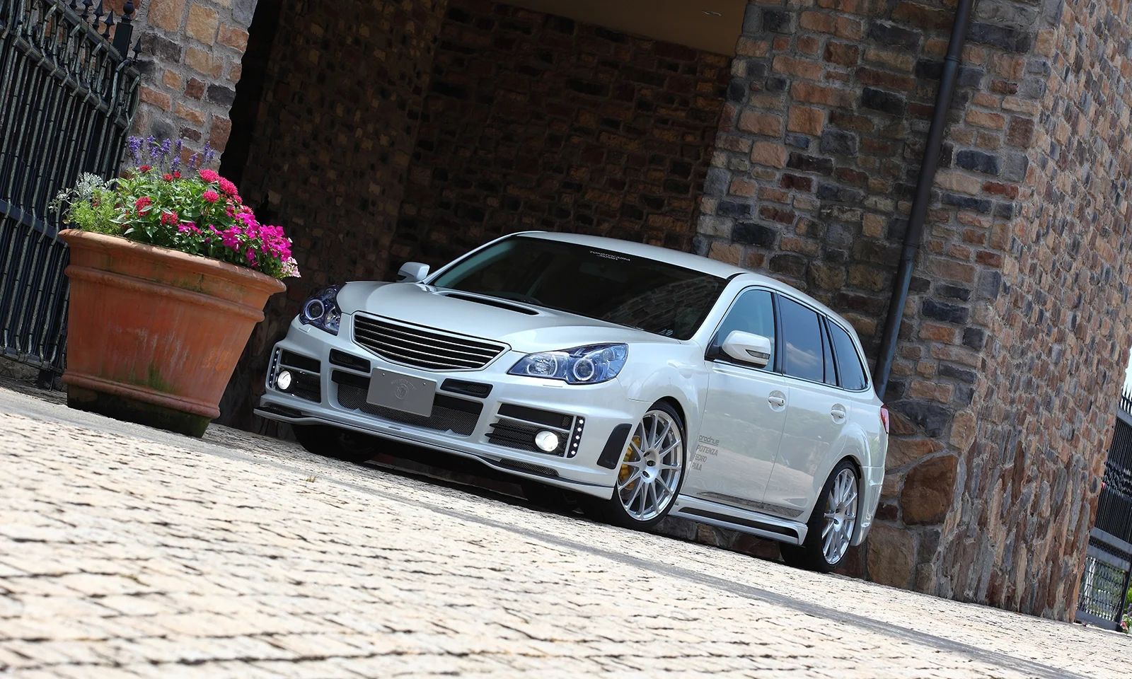 ชุดแต่ง SUBARU LEGACY TOURING WAGON RR (A-C ) BR9 2009.05~2012.04 Rowen Japan ภาพ 6