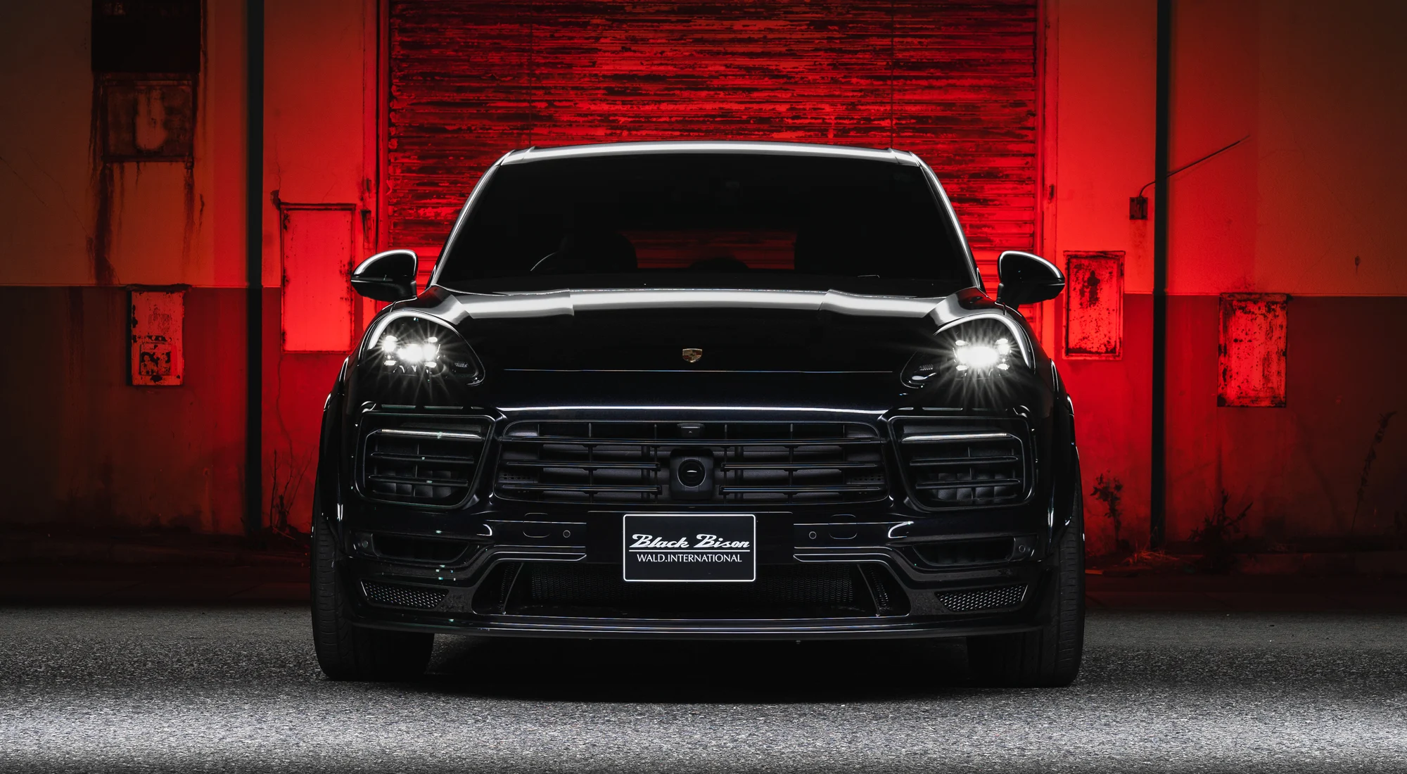 ชุดแต่ง PORSCHE CAYENNE WALD Japan สปอร์ตไลน์ แบล็กไบซัน เอดิชัน ภาพ 21