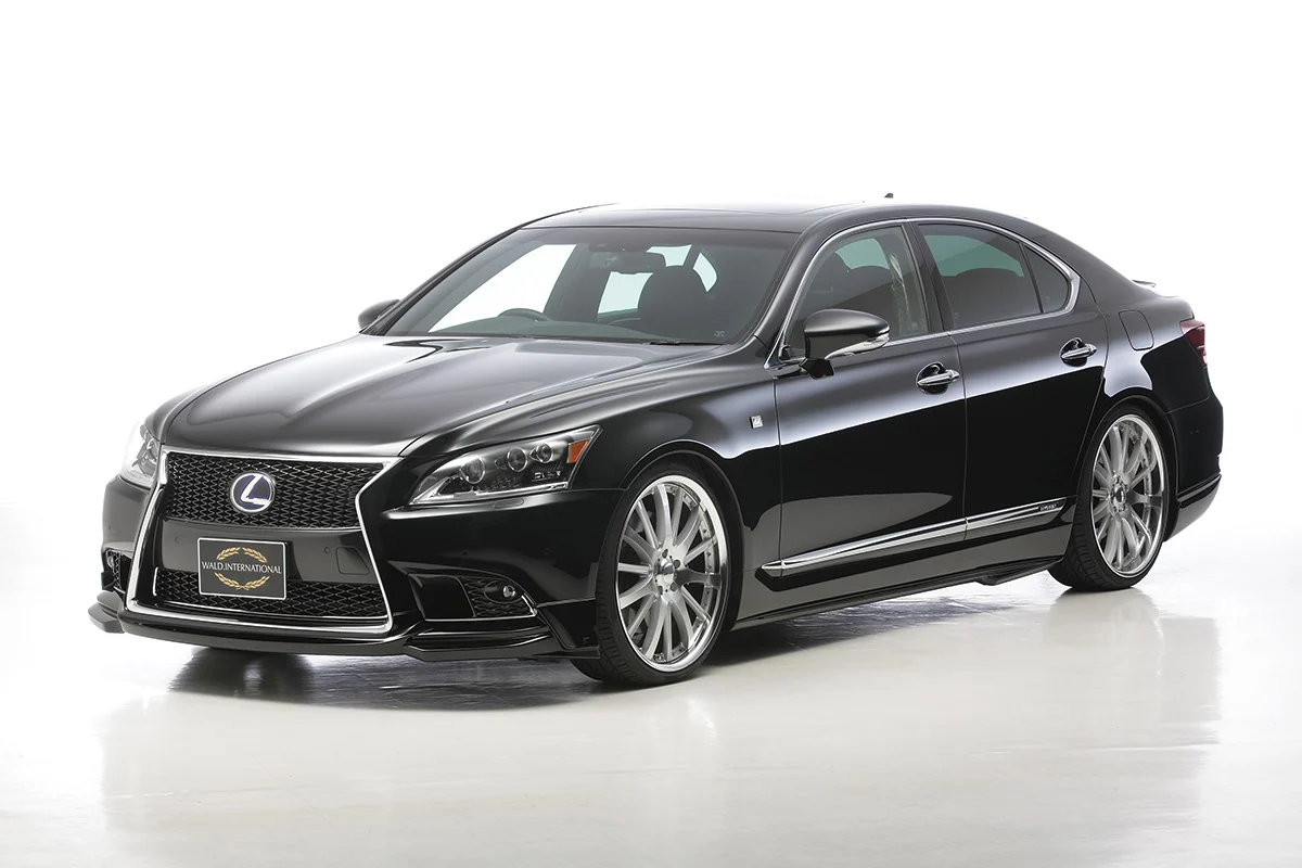 ชุดแต่ง LEXUS LS460/600h F SPORT WALD Japan เอ็กเซ็กคิวทีฟไลน์ ภาพ 8