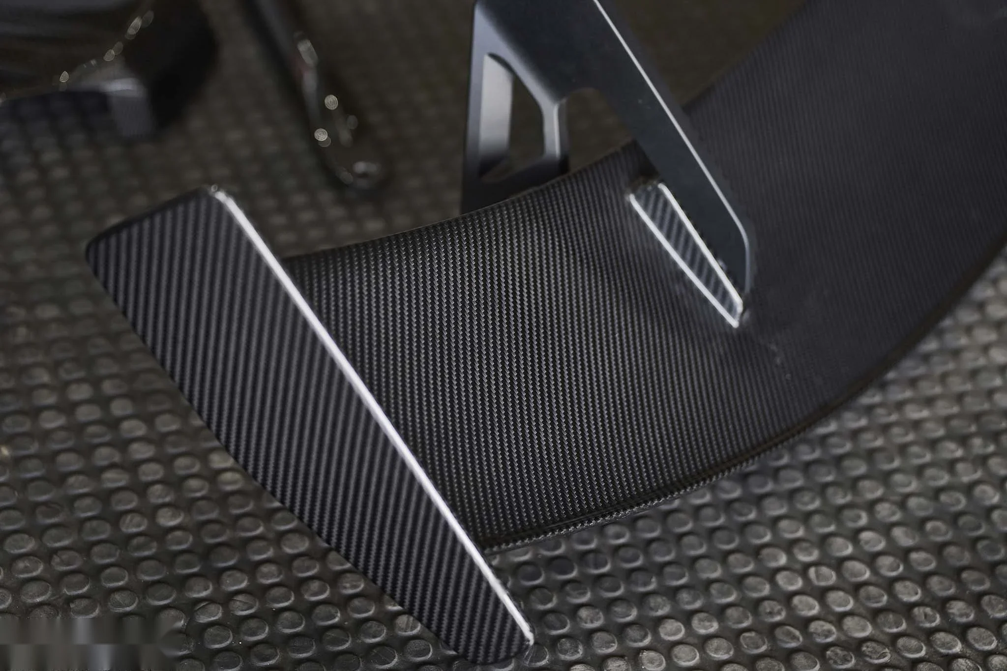 ชุดแต่ง Audi R8 Audi R8 V10 x คาร์บอน Wing & X-BAR Prodrive Shop ภาพ 8