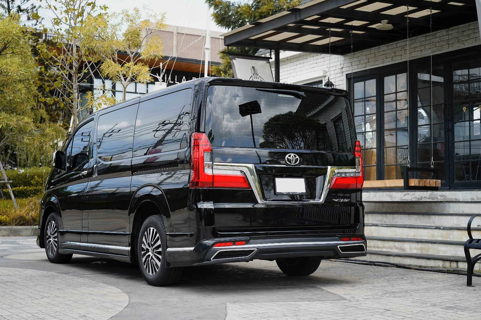 รูปชุดแต่ง ชุดแต่ง Toyota Majesty Ativus ภาพที่ 14