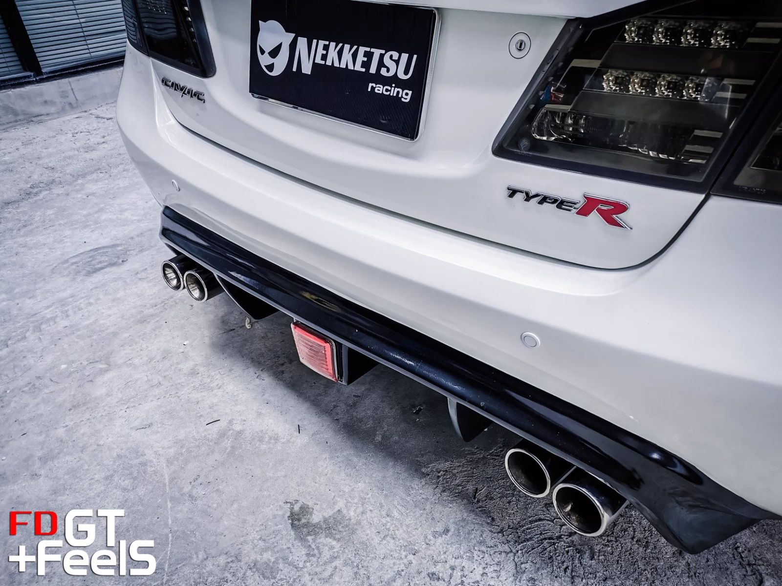 รูปชุดแต่ง ชุดแต่ง Honda Civic FD 06 11 GT ภาพที่ 13