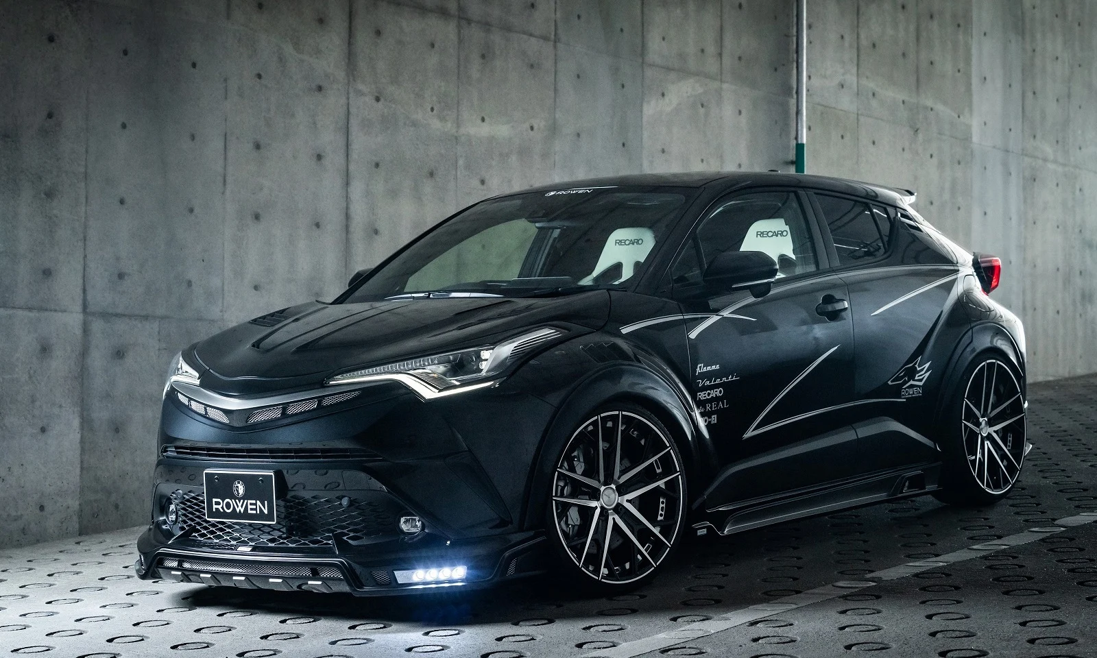 ชุดแต่ง TOYOTA C-HR MODEL ZYX10/NGX10/NGX50 2016.12~2019.09 Rowen Japan ภาพ 12