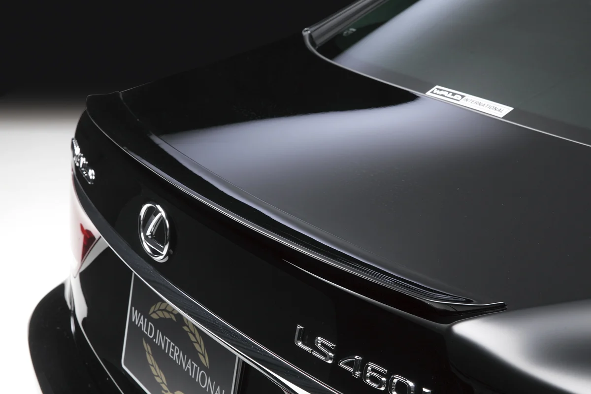 ชุดแต่ง LEXUS LS460/600h F SPORT WALD Japan เอ็กเซ็กคิวทีฟไลน์ ภาพ 16