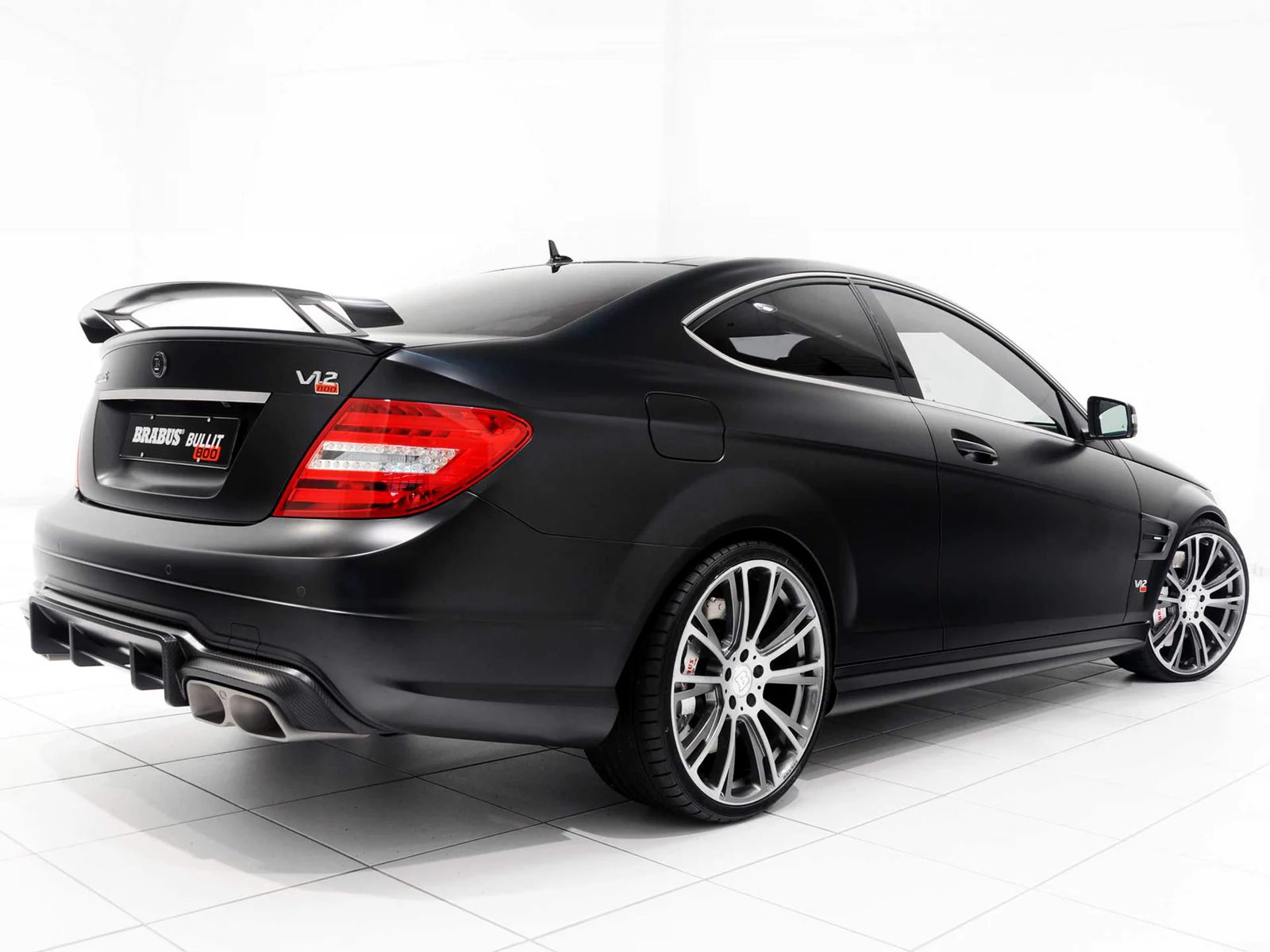 รูปชุดแต่ง ชุดแต่ง Mercedes-Benz C Class W204 2010 2014 Brabus B800 facelift ภาพที่ 2