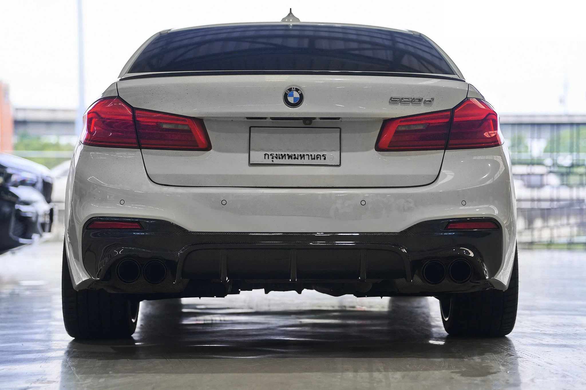 ชุดแต่ง BMW G30 BMW G30 x Rear คาร์บอน ดิฟฟิวเซอร์ Prodrive Shop ภาพ 3