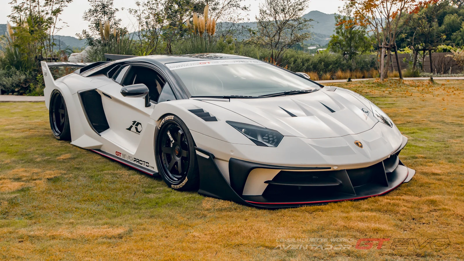 ชุดแต่ง Lamborghini Aventador LB WORK GT EVO