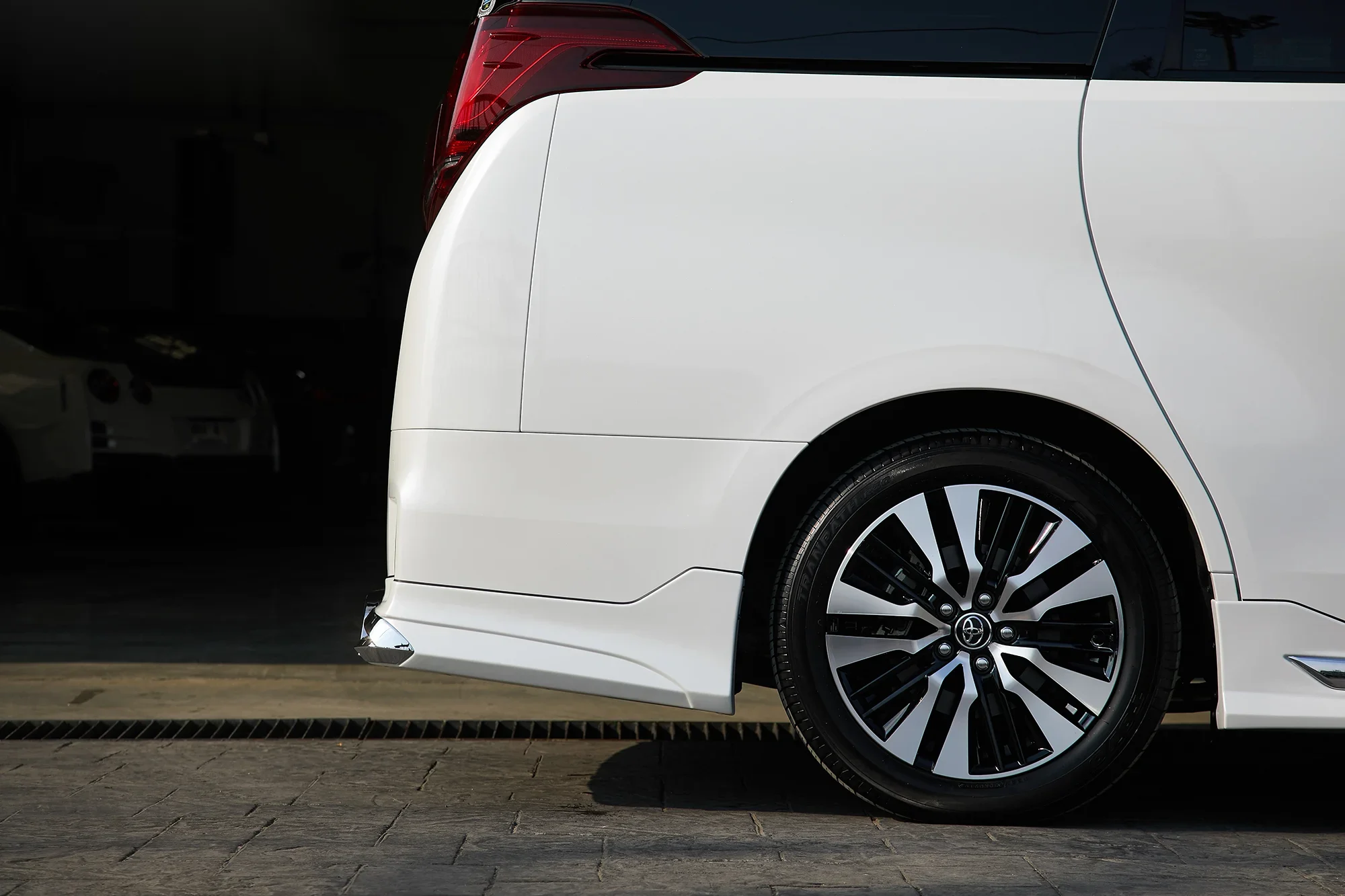ชุดแต่ง TOYOTA Alphard 30 x WALD Japan Prodrive Shop ภาพ 6