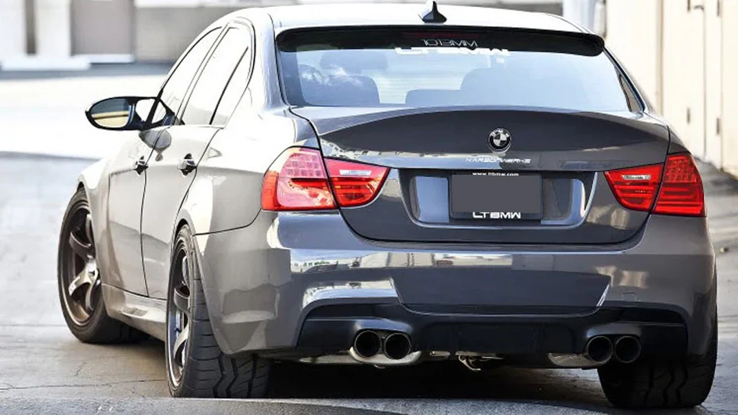 รูปชุดแต่ง ชุดแต่ง BMW Series3 E90 2005 2010 E90 Lci M3 ภาพที่ 2