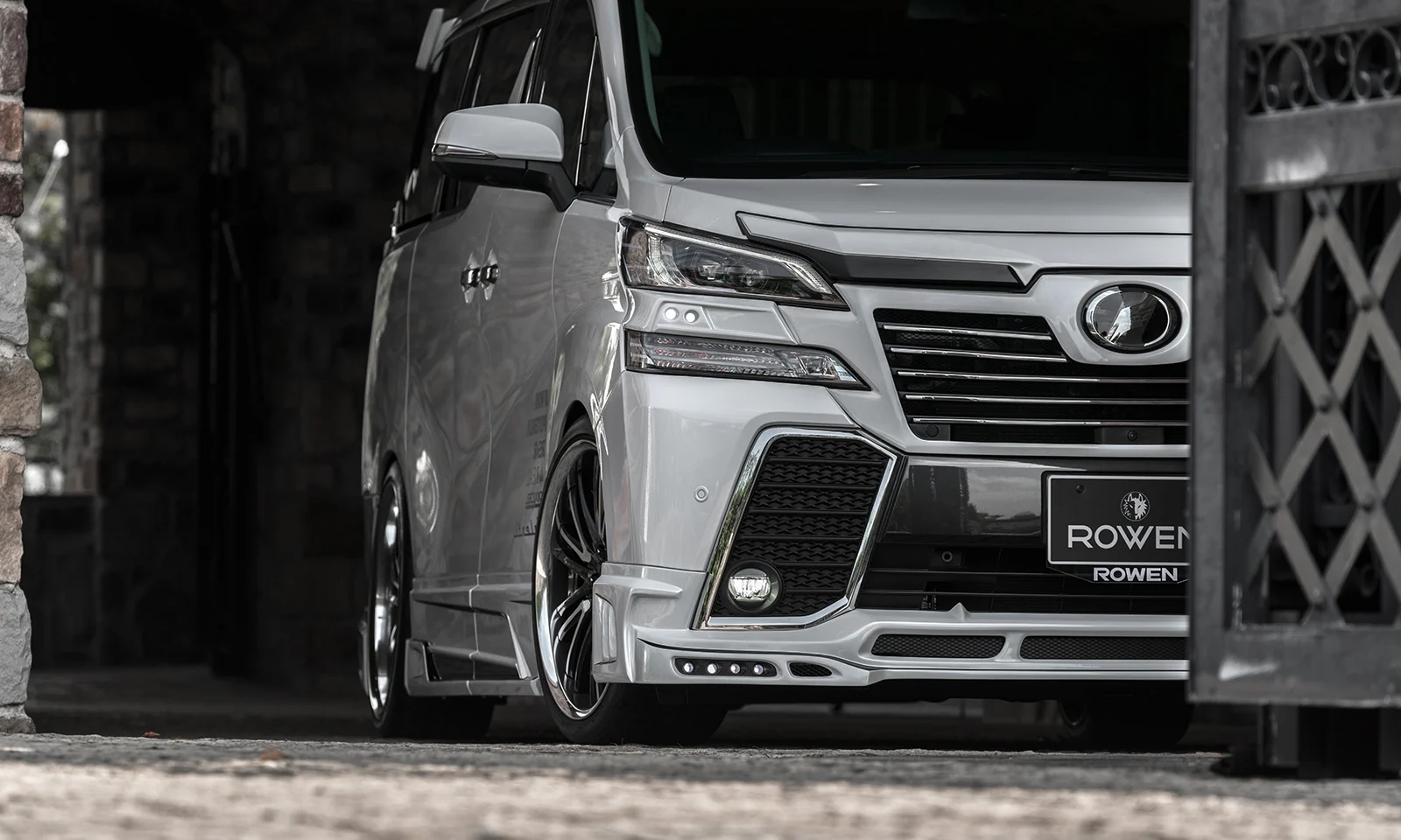 ชุดแต่ง TOYOTA 30 VELLFIRE Z-grade MODEL AGH3#W/GGH3#W/AYH30W 2015.1~2017.12 Rowen Japan ภาพ 3
