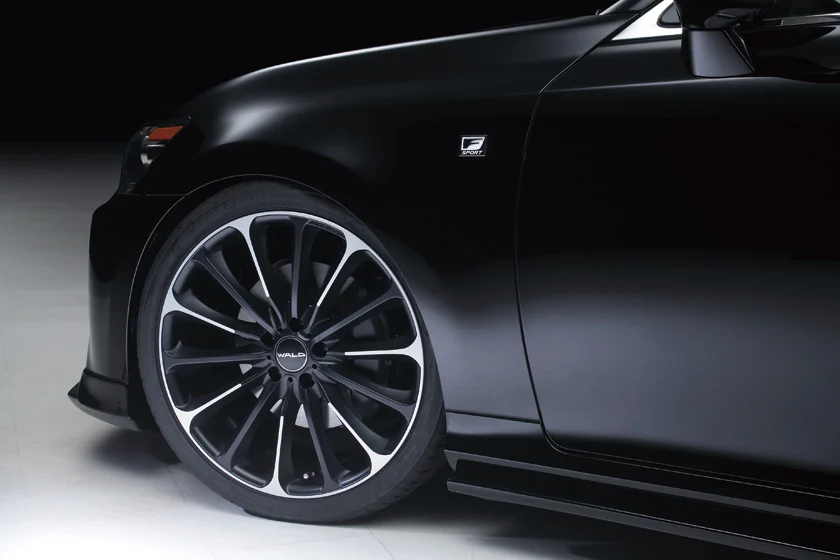 ชุดแต่ง LEXUS GS250/350/450h F SPORT WALD Japan เอ็กเซ็กคิวทีฟไลน์ ภาพ 18