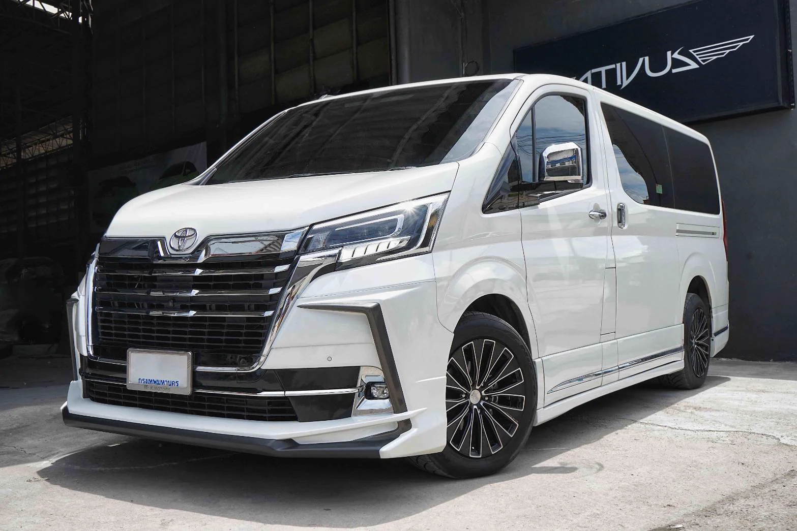 รูปชุดแต่ง ชุดแต่ง Toyota Majesty Ativus ภาพที่ 16