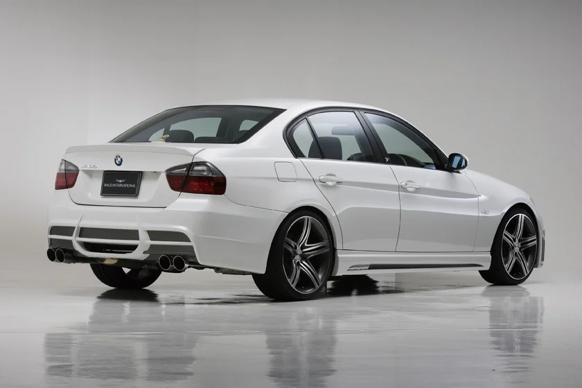 ชุดแต่ง BMW 3 Series SEDAN/TOURING WALD Japan สปอร์ตไลน์ ภาพ 8