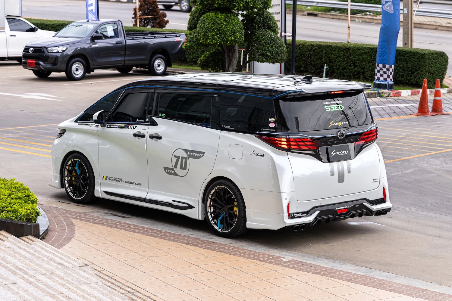 ชุดแต่ง TOYOTA ALPHARD 40 – SPORT 1 ภาพสินค้า 16