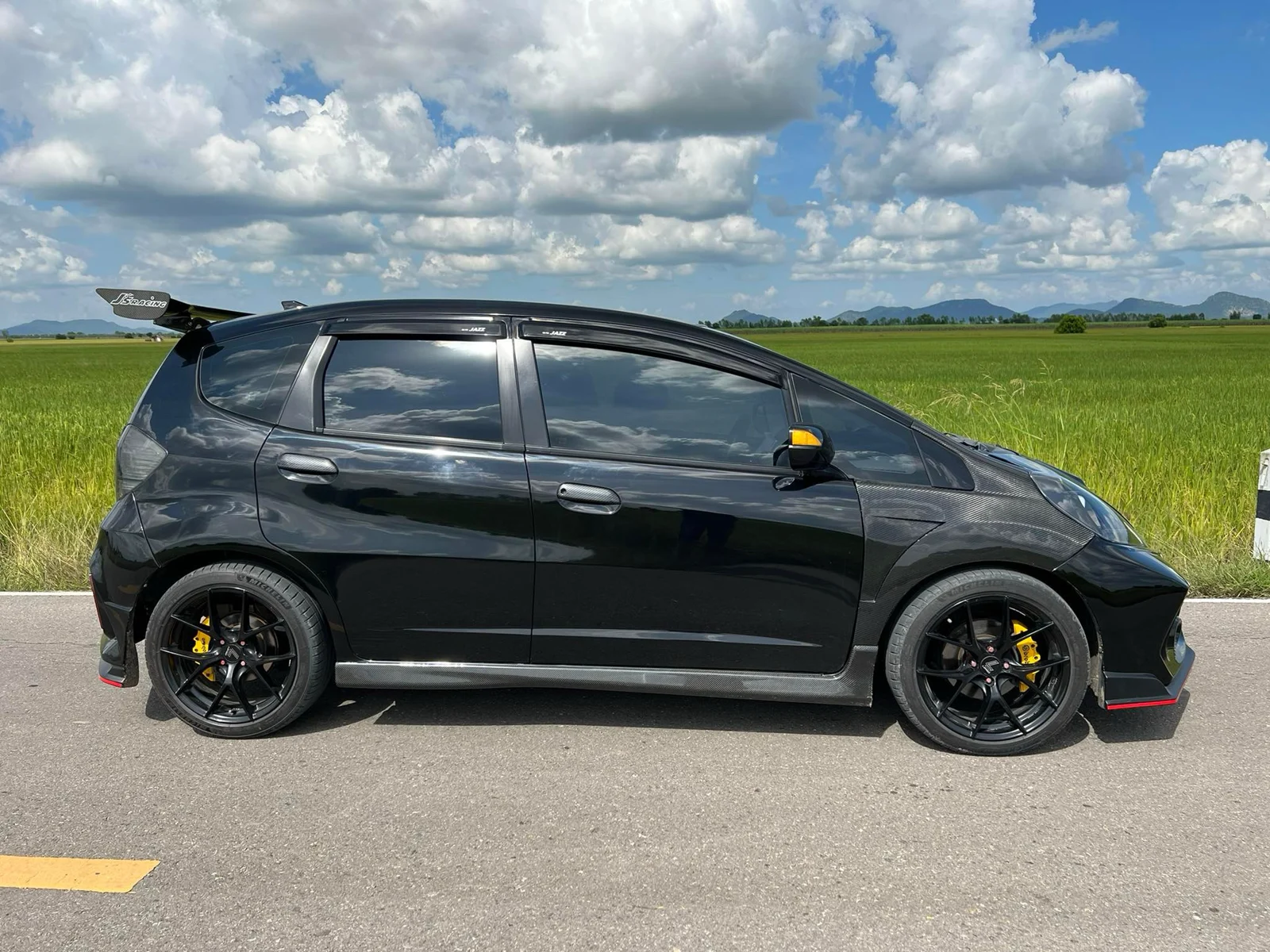 รูปชุดแต่ง ชุดแต่ง Honda Jazz GE 2008 2013 Type R 2019 ภาพที่ 4