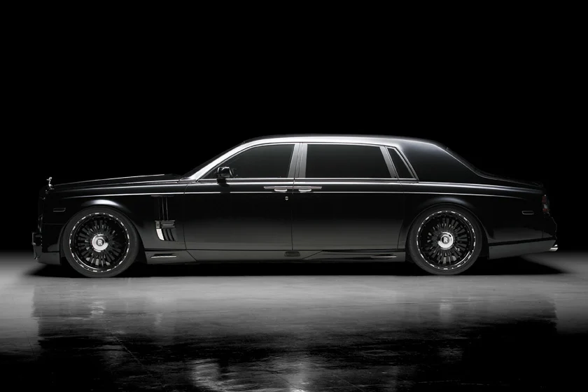 ชุดแต่ง ROLLS-ROYCE PHANTOM 7 WALD Japan สปอร์ตไลน์ แบล็กไบซัน เอดิชัน ภาพ 4