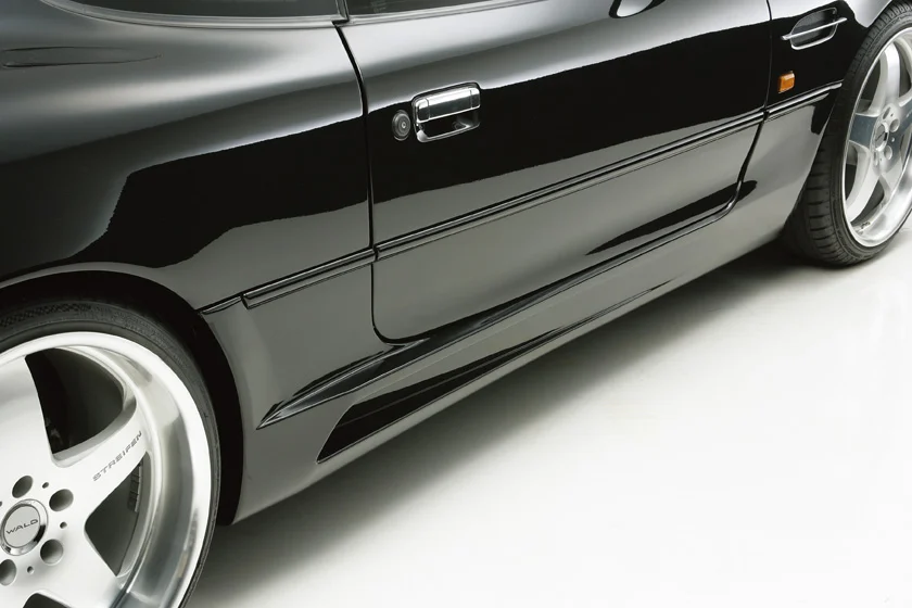 ชุดแต่ง ASTON MARTIN DB7 WALD Japan สปอร์ตไลน์ ภาพ 4