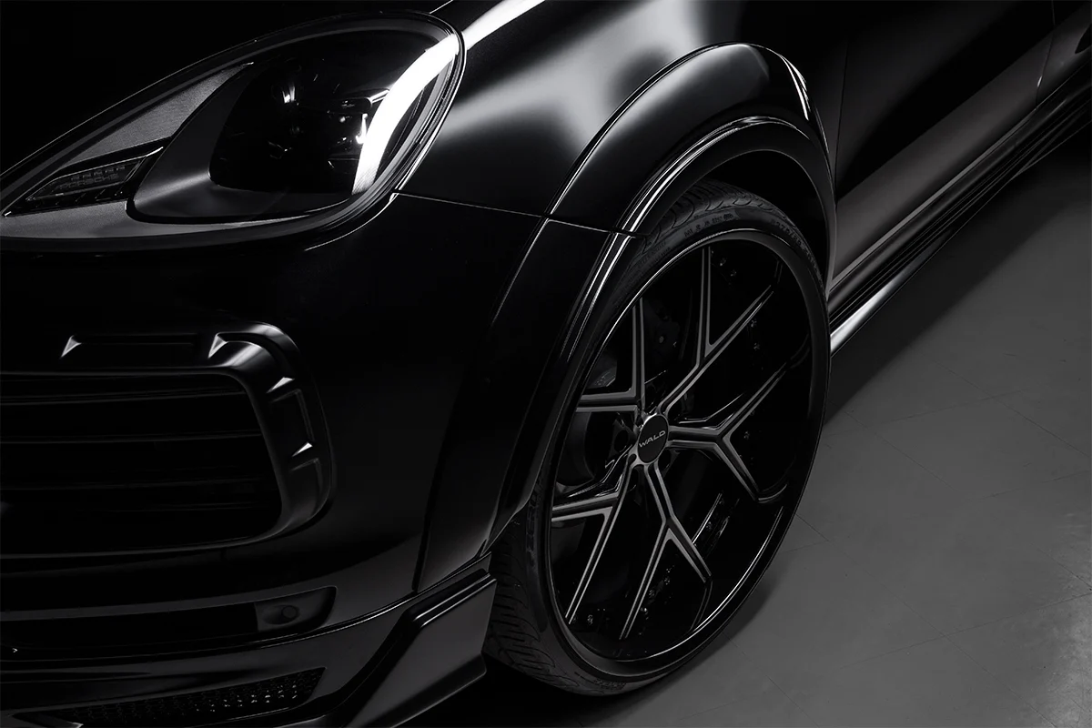 ชุดแต่ง PORSCHE CAYENNE WALD Japan สปอร์ตไลน์ แบล็กไบซัน เอดิชัน ภาพ 3