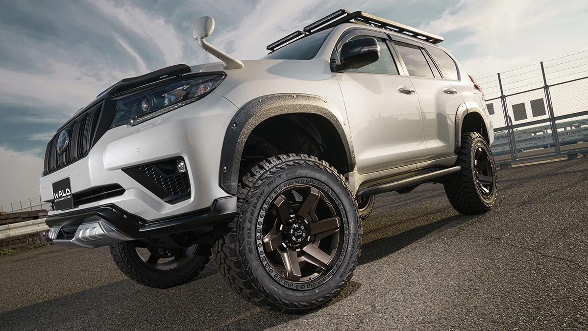 ชุดแต่ง TOYOTA LAND CRUISER PRADO WALD Japan เดสเสิร์ตไลน์ ภาพ 23