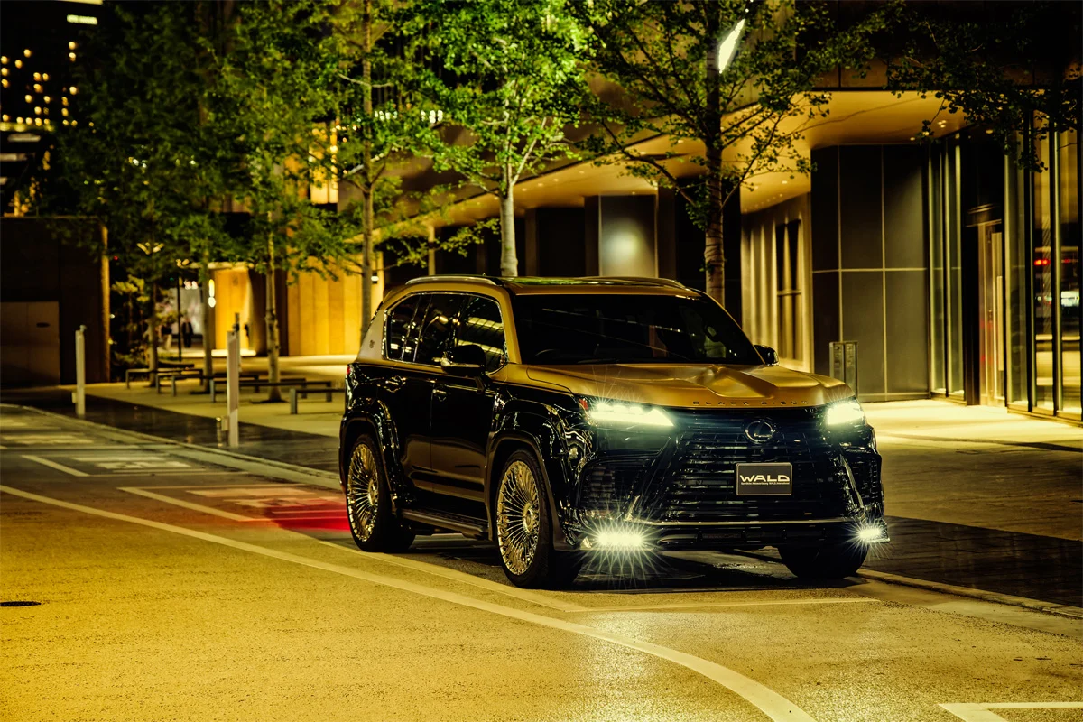 ชุดแต่ง LEXUS LX600/700h WALD Japan สปอร์ตไลน์ แบล็กไบซัน เอดิชัน ภาพ 7