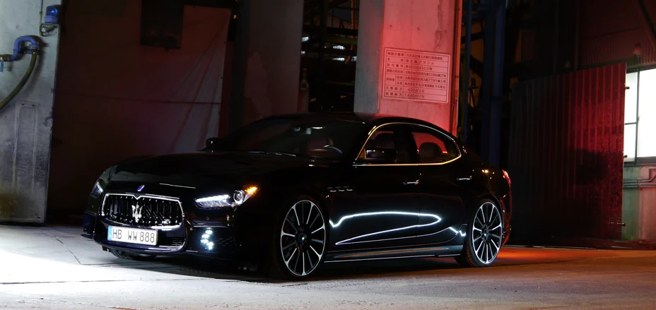 ชุดแต่ง MASERATI GHIBLI WALD Japan สปอร์ตไลน์ แบล็กไบซัน เอดิชัน ภาพ 12