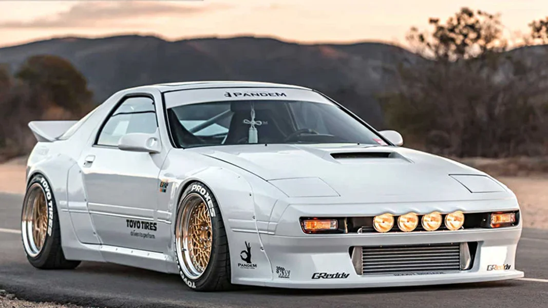 รูปชุดแต่ง ชุดแต่ง Mazda RX7 Rocket FC ภาพที่ 7