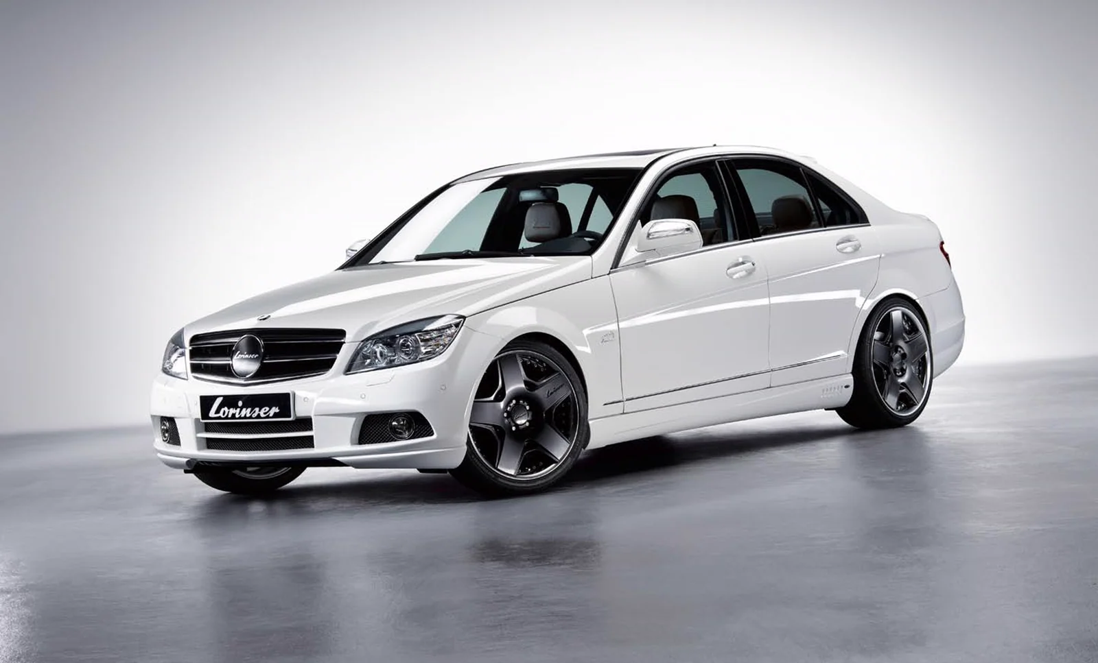 รูปชุดแต่ง ชุดแต่ง Mercedes-Benz C Class W204 2010 2014 Lorinser W204 รุ่น 4 ประตู ภาพที่ 4