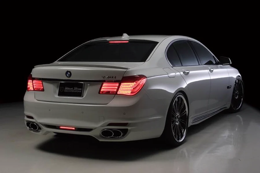 รูปชุดแต่ง ชุดแต่ง BMW Series7 F02 WALD ภาพที่ 4