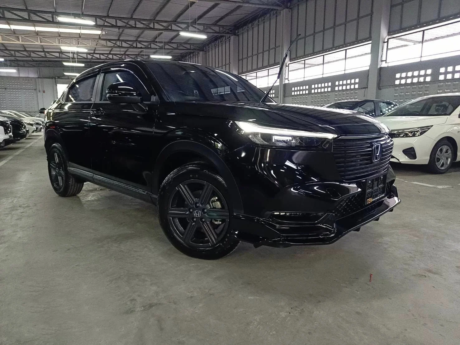 รูปชุดแต่ง ชุดแต่ง Honda HRV 2022 2024 KURVE ภาพที่ 2