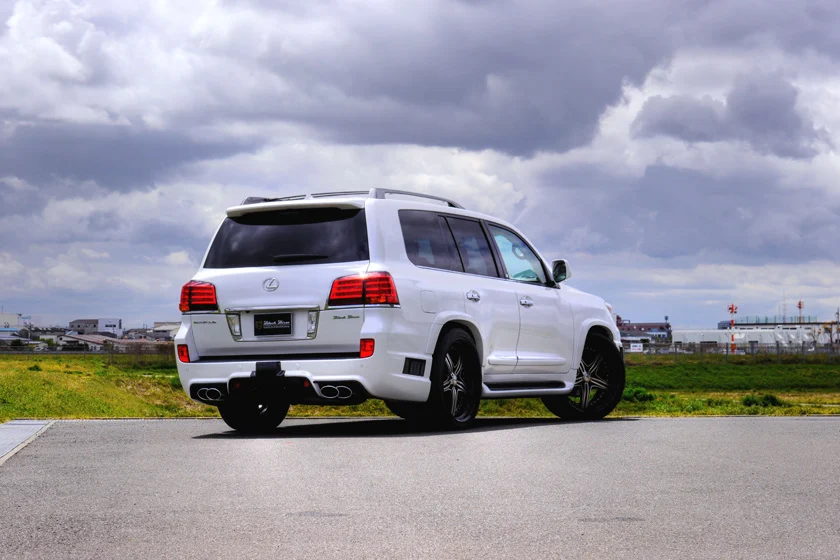 ชุดแต่ง LEXUS LX570 WALD Japan สปอร์ตไลน์ แบล็กไบซัน เอดิชัน ภาพ 25