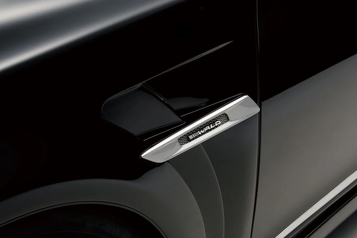 ชุดแต่ง LEXUS LS600h/hL WALD Japan เอ็กเซ็กคิวทีฟไลน์ ภาพ 10