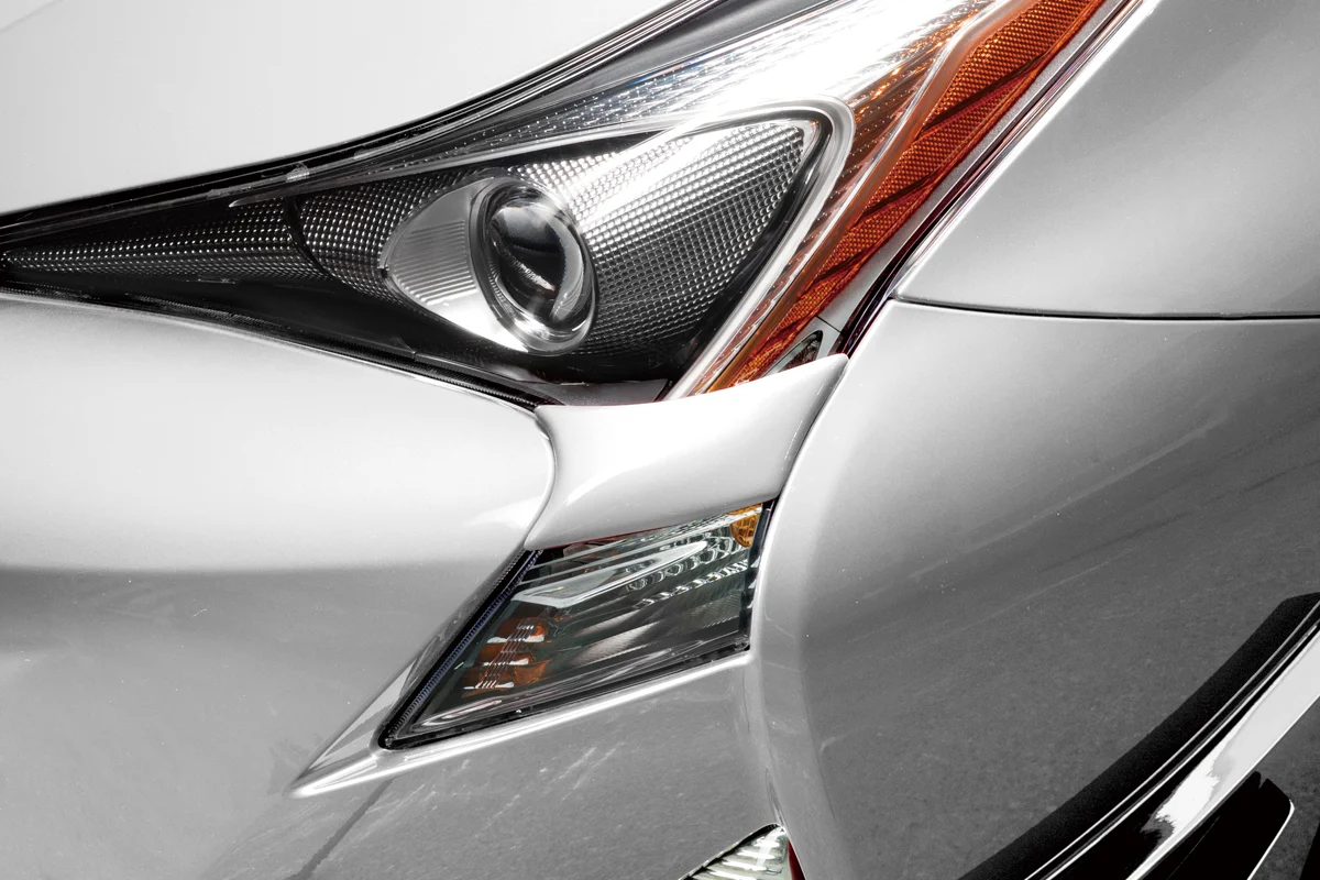 ชุดแต่ง TOYOTA PRIUS WALD Japan สปอร์ตไลน์ ภาพ 4