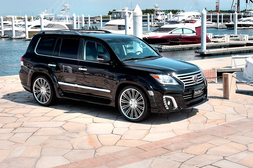 ชุดแต่ง LEXUS LX570 WALD Japan สปอร์ตไลน์ แบล็กไบซัน เอดิชัน ภาพ 16