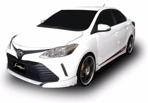 ชุดแต่ง Toyota Vios SMILE ภาพรถเต็มคันมุมหน้าจากต้นทาง S-Sporty