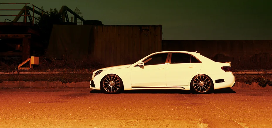 ชุดแต่ง MERCEDES-BENZ E-CLASS WALD Japan สปอร์ตไลน์ แบล็กไบซัน เอดิชัน ภาพ 4