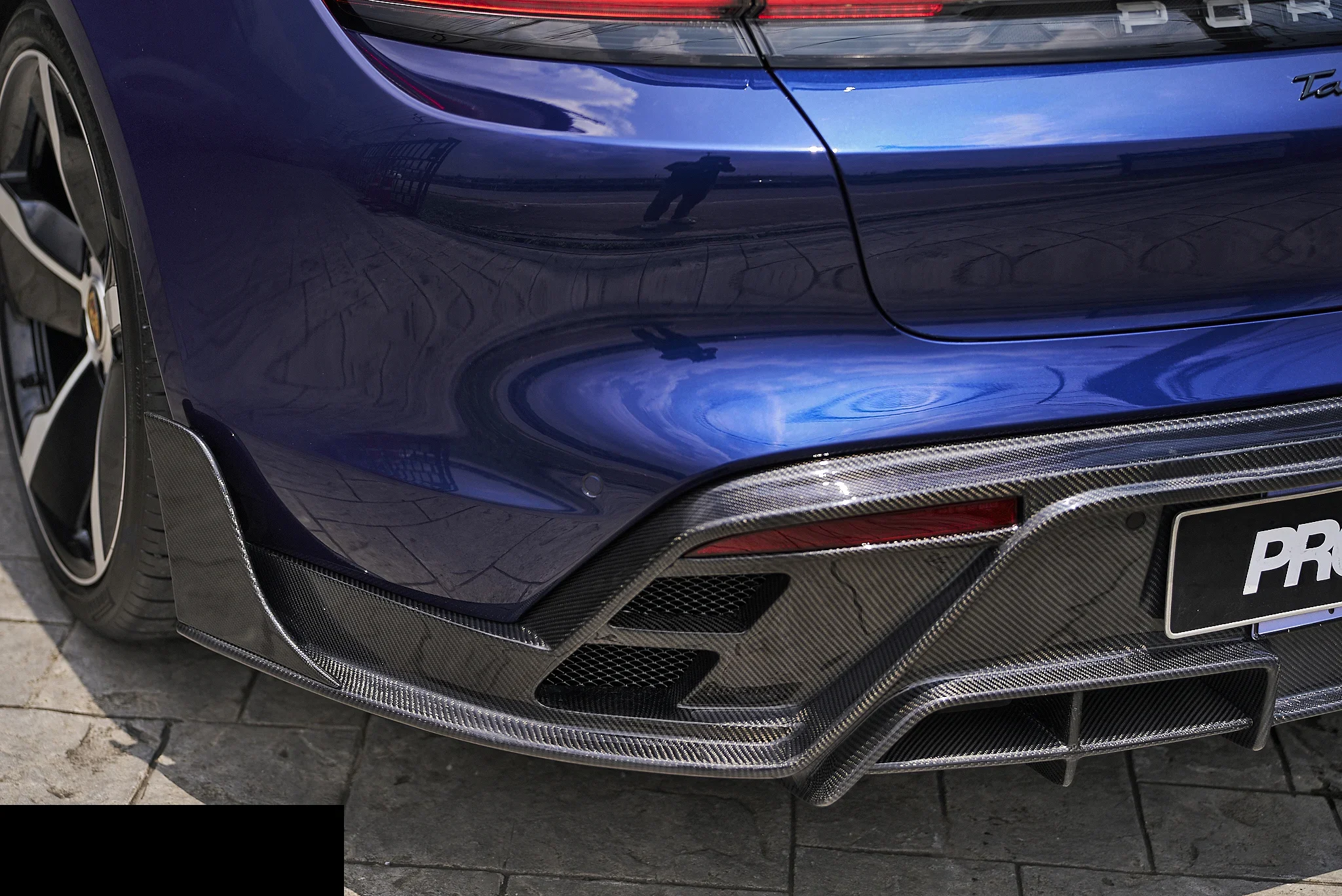 ชุดแต่ง PORSCHE Taycan Porsche Taycan 4S x CMST Prodrive Shop ภาพ 9
