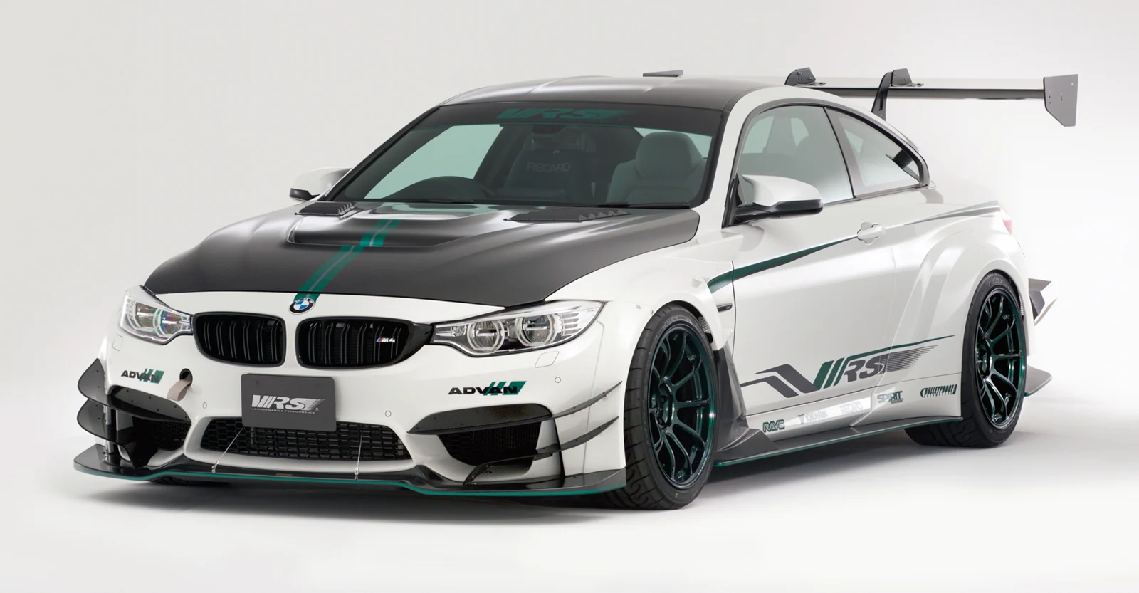 รูปชุดแต่ง ชุดแต่ง BMW Series4 Varis ภาพที่ 4