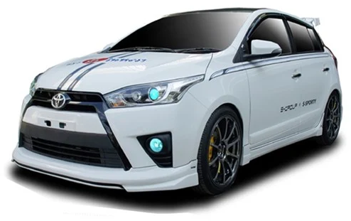 ชุดแต่ง Yaris Hatchback 2014 S1 ภาพรถเต็มคันมุมหน้าจากต้นทาง S-Sporty