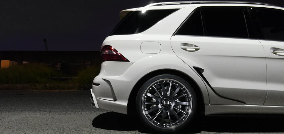 ชุดแต่ง MERCEDES-BENZ M-CLASS WALD Japan สปอร์ตไลน์ แบล็กไบซัน เอดิชัน ภาพ 21
