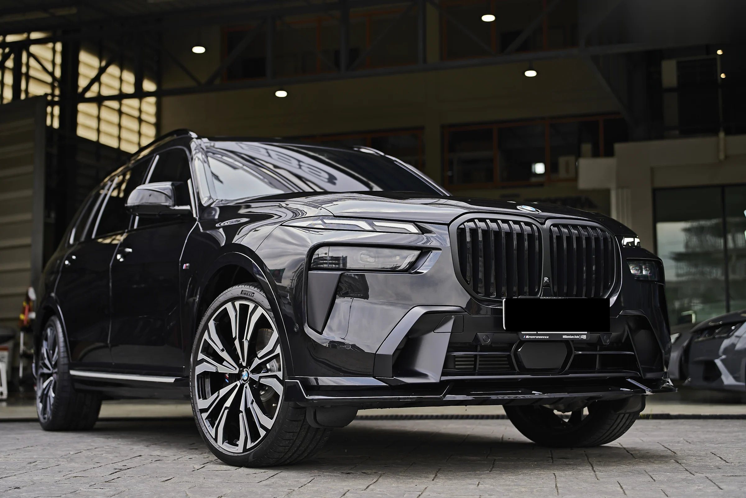 ชุดแต่ง BMW X7 G07 BMW X7 G07 LCI x M-Performance Prodrive Shop ภาพ 2