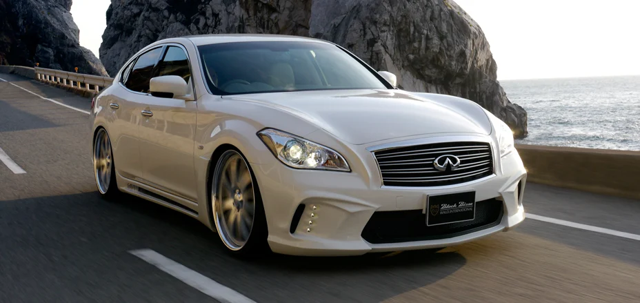 ชุดแต่ง NISSAN FUGA WALD Japan สปอร์ตไลน์ แบล็กไบซัน เอดิชัน ภาพ 20