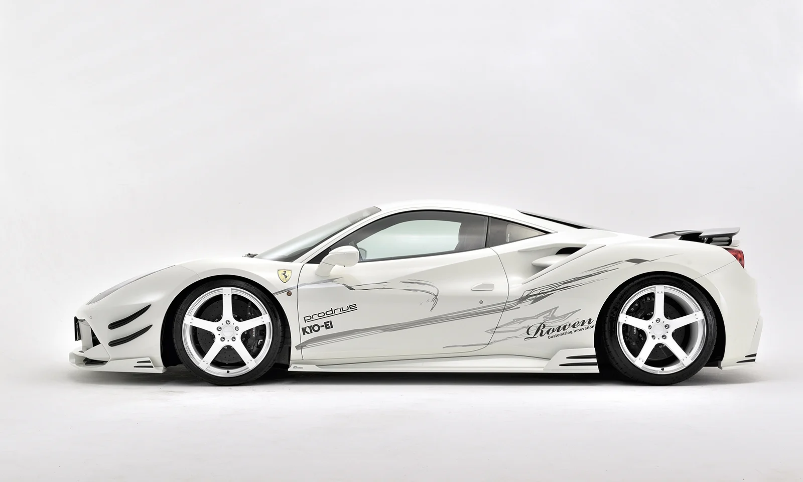 ชุดแต่ง FERRARI 488 GTB 2015.07~Rowen Japan ภาพ 15