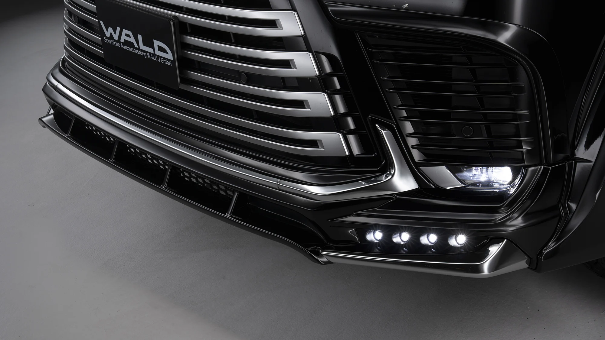 ชุดแต่ง LEXUS LX600/700h WALD Japan สปอร์ตไลน์ แบล็กไบซัน เอดิชัน ภาพ 20