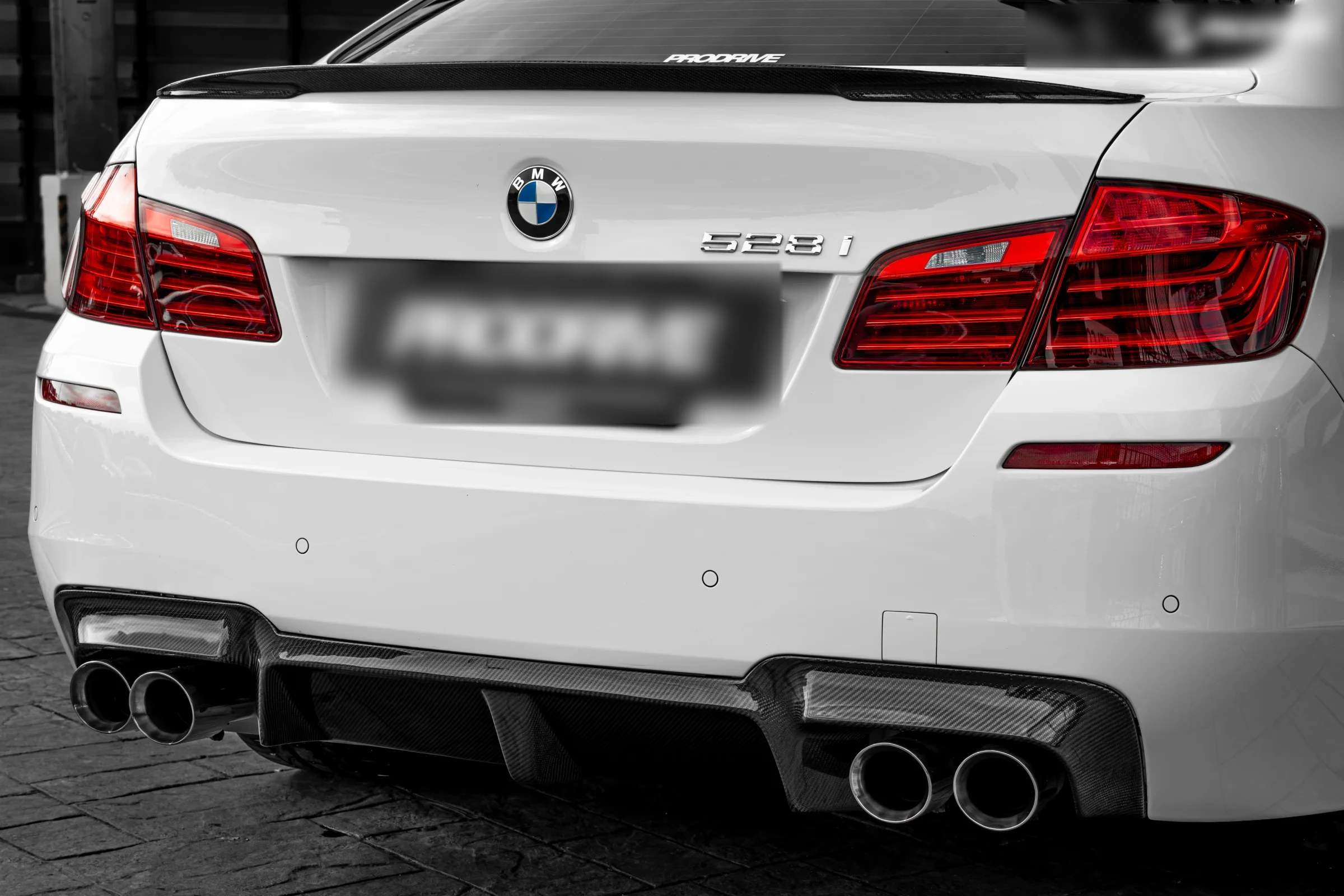 ชุดแต่ง BMW F10 / F11 BMW F10 x คาร์บอน ดิฟฟิวเซอร์หลัง Prodrive Shop ภาพ 8
