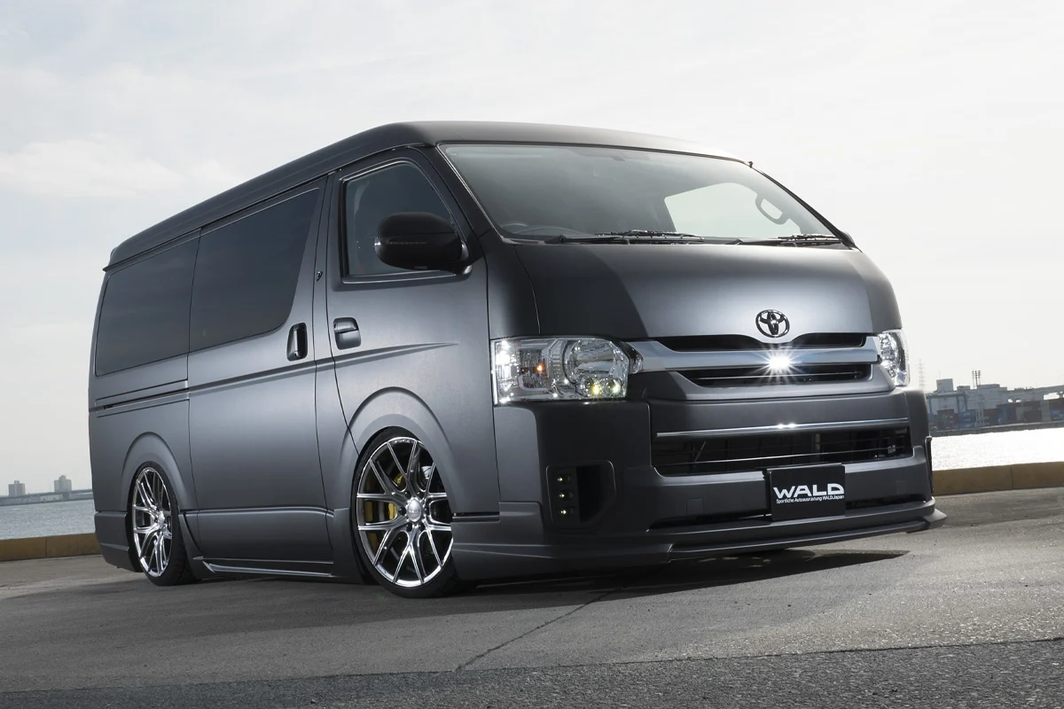 ชุดแต่ง TOYOTA HIACE WIDE/SUPER LONG WALD Japan เอ็กเซ็กคิวทีฟไลน์ ภาพ 17