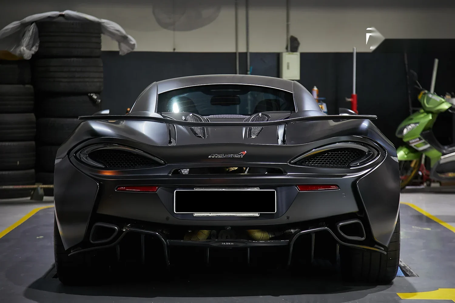ชุดแต่ง McLaren 570S McLaren 570S Prodrive Shop ภาพ 17
