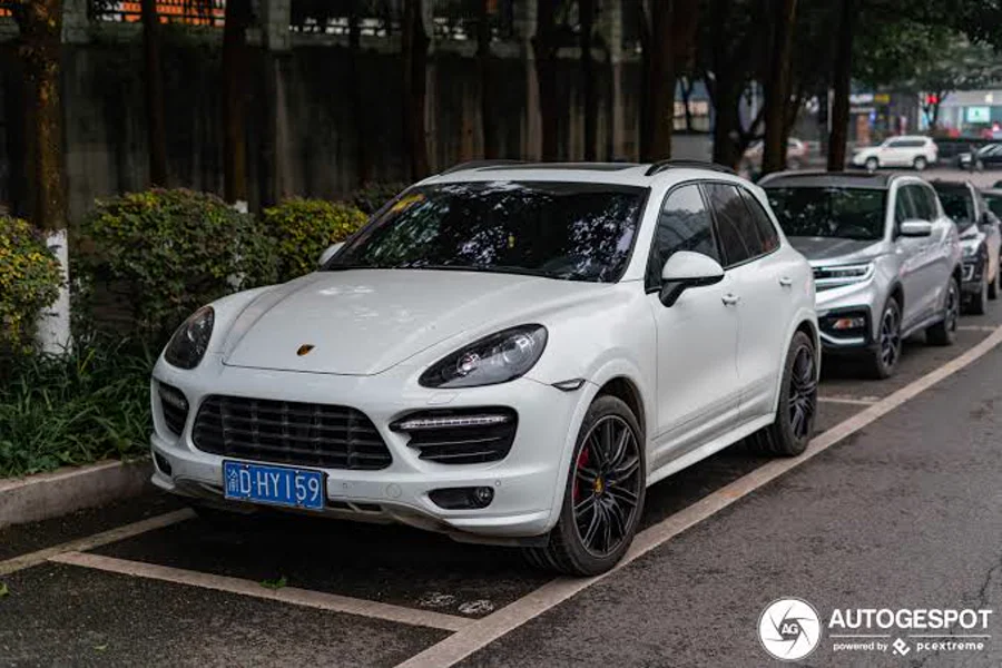 รูปชุดแต่ง ชุดแต่ง Porsche Cayenne 958.1 10 14 GTS ภาพที่ 3